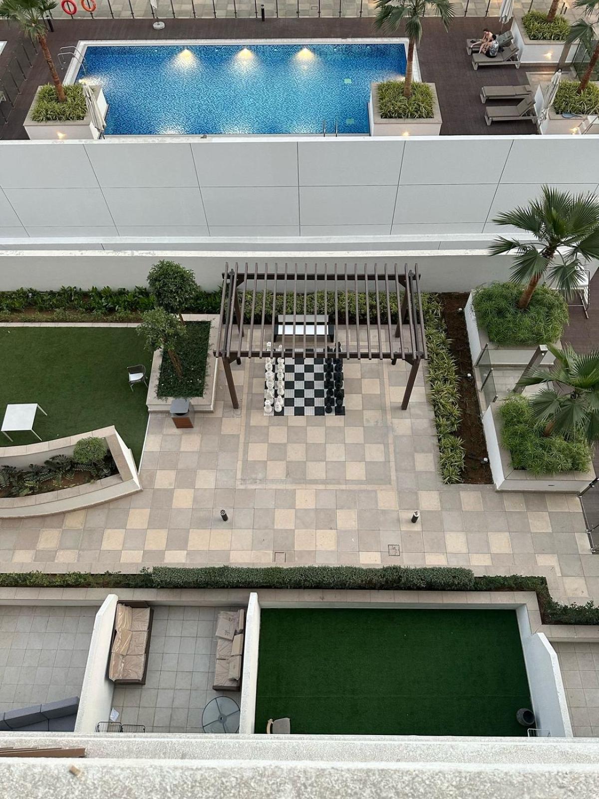 In Azizi Riviera Apartment Dubai
